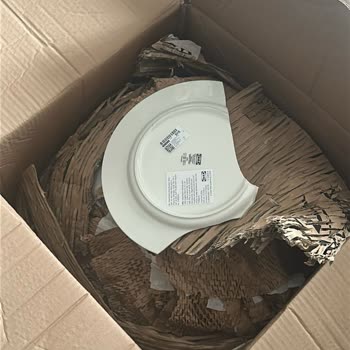 IKEA'dan Gelen Kırık Yemek Takımı Ve Çözülmeyen Müşteri Hizmetleri Sorunu