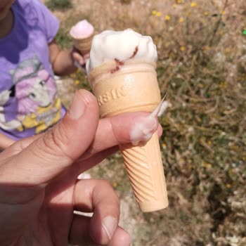 Dondurmadan Çıkan Poşet Parçası Çocuklar İçin Büyük Tehlike