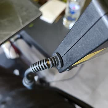 Acer Orijinal Şarj Adaptörü İçin Fahiş Fiyat Ve Yetersiz Destek Deneyimi