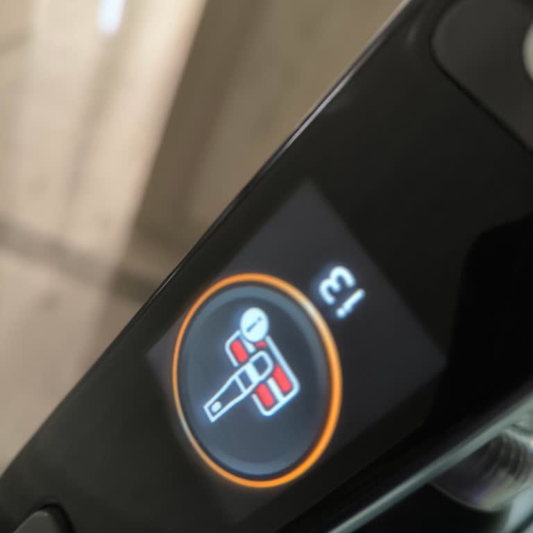 Philips Aqua Trio 9000 Islak Başlıkta Sürekli İ3 Uyarısı Sorunu