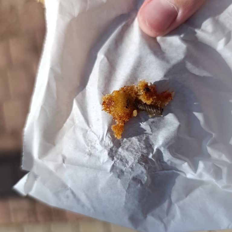 Tostun İçinden Vida Çıktı, Büyük Şok Yaşadım