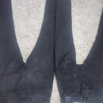 Aynı Kot Defalarca Yırtıldı, Değişim Yerine Alışveriş Çeki Teklif Edildi