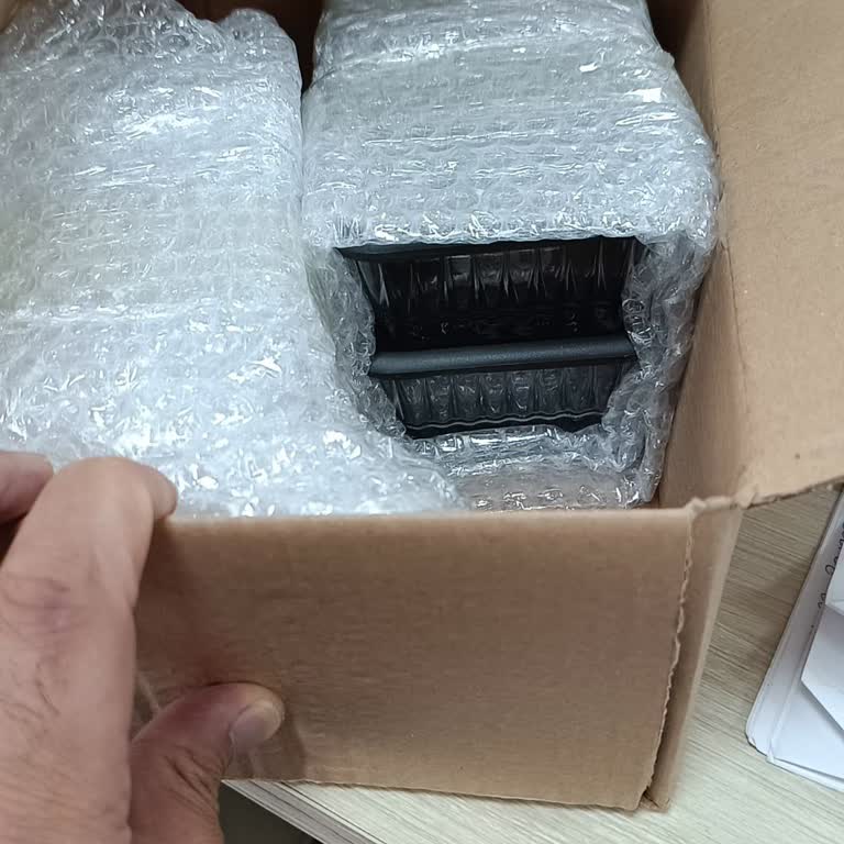 Robot Siparişi Yerine Cam Kase Geldi, Çözüm Sunulmadı