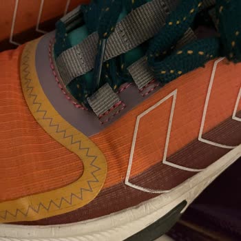 Hummel Shoes Started Falling Apart in Just Days Despite Years of Loyalty