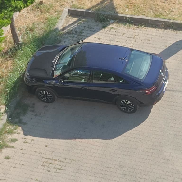 Rezervasyon Yapılan Araç Yerine Farklı Araç Verildi, Mağdur Edildim