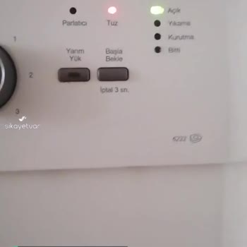Arçelik 6233 Bulaşık Makinesinin Kapalıyken Yanan Tuz Ve Açık Işıkları