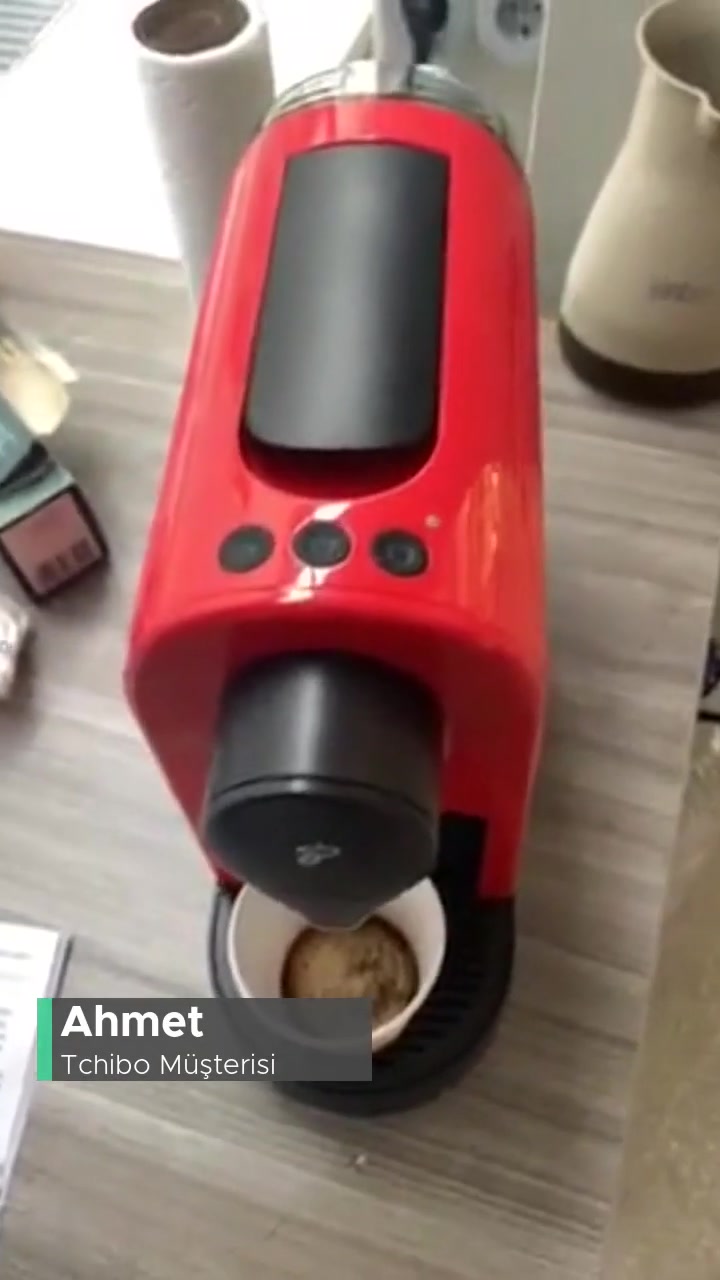 Tchibo Cafissimo Pure+ Kapsül Sıkıştı! videonun kapak resmi