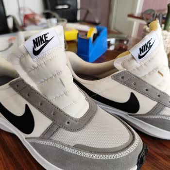 Farklı Renkte Ayakkabı Gönderildi Müşteri Hizmetleri Çözüm Sunmadı