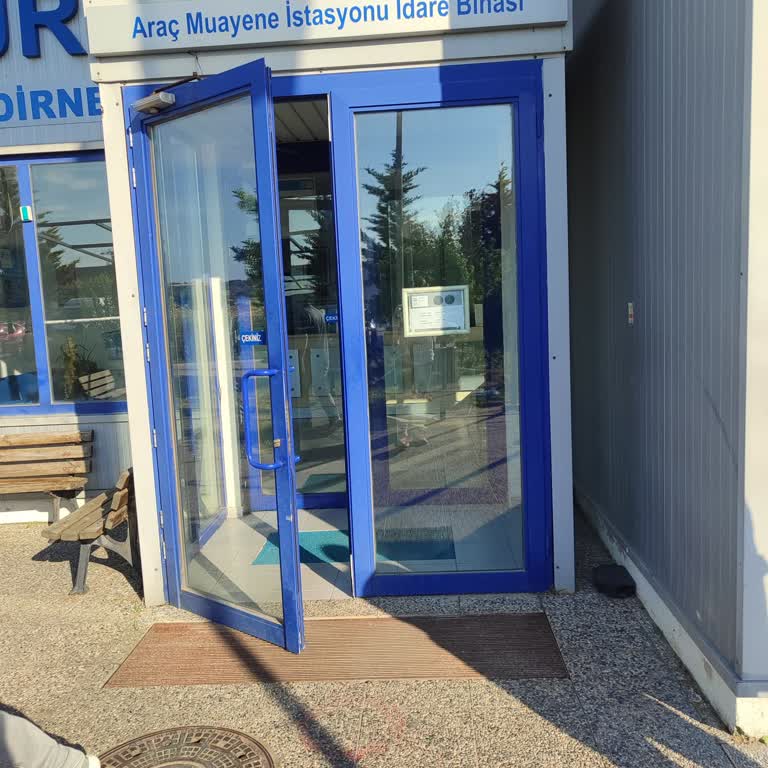 Tüvtürk Randevu Sistemi Yüzünden Saatlerce Beklemek