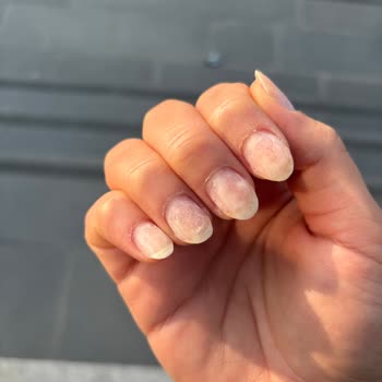 Manikür Hizmetinde Yetersiz İlgi Ve Memnuniyetsizlik