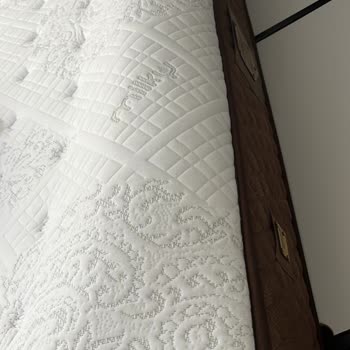 Modalife Baza Ve Yatakta Sorun Teknik Servis Geri Dönüş Yapmıyor Mağduruz