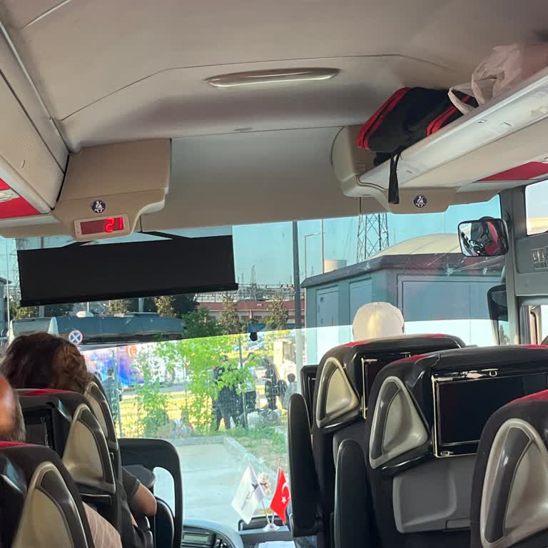 Otobüsün Zamanında Kalkmaması Ve Yolculara Bilgi Verilmemesi