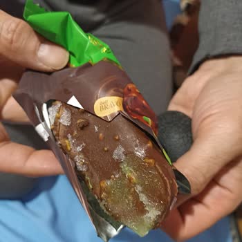 Şok Marketten Aldığım Dondurma Sürekli Erimiş Ve Buzlu Çıkıyor, Sağlıksız Saklanıyor