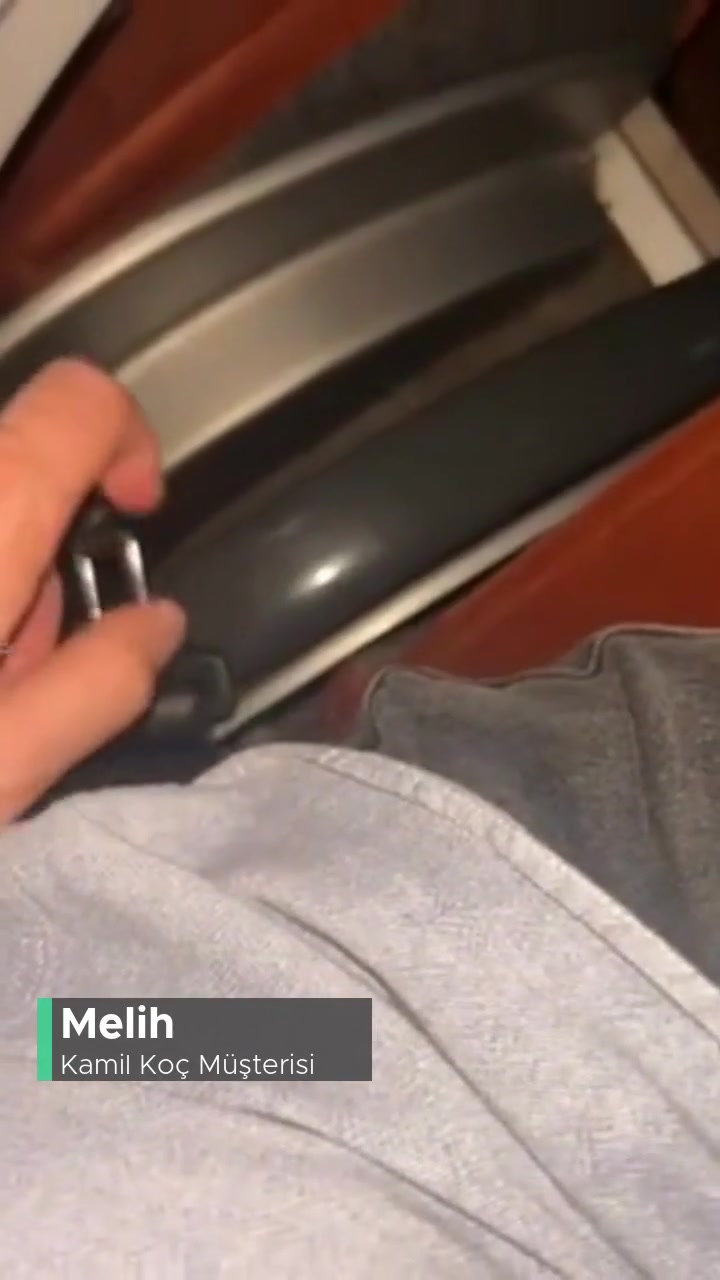 Kamil Koç 2 Saat 20 Dakika Rötar Ve Emniyet Kemeri Yuvası Olmayan Bir Koltuk videonun kapak resmi