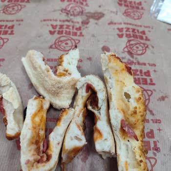 Aynı Şubeden Siparişlerde Sürekli Değişen Pizza Kalitesi