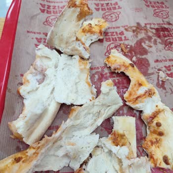 Aynı Şubeden Siparişlerde Sürekli Değişen Pizza Kalitesi