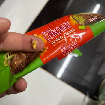 Çikolatanın İçinden Çıkan Sert Kabuk Şaşırttı