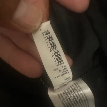 Kısa Sürede Renk Atan Eşofman İçin Değişim Veya İade Talebi