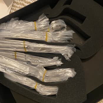 Sipariş Ettiğim Çatal Kaşık Takımı Teşhir Ürünü Olarak Gönderildi, Mağdur Oldum