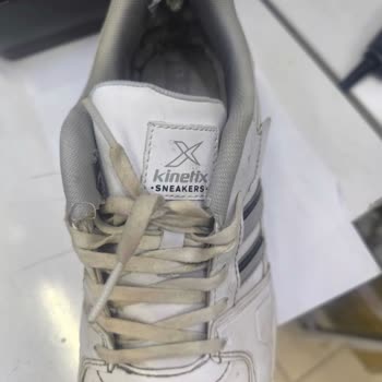 FLO'dan Aldığım Ayakkabı Kısa Sürede Yırtıldı, Kusur Bana Yüklendi