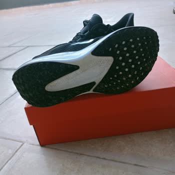 FLO'dan Aldığım Ayakkabıdaki Ses Sorunu Üç Kez Görmezden Gelindi