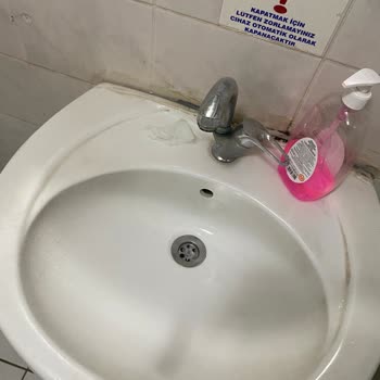 Hastane Temizlik Standartlarının Yetersizliği Ve Hijyen Sorunları