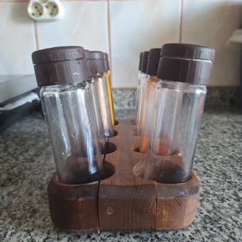 Bir Yıkamada Çatlayan Baharat Takımı Hayal Kırıklığı