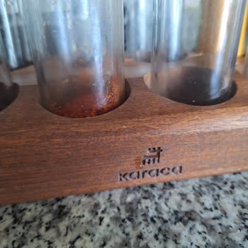 Bir Yıkamada Çatlayan Baharat Takımı Hayal Kırıklığı