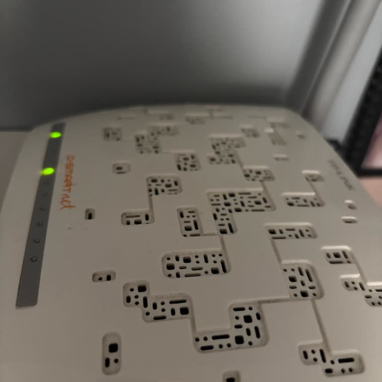 Düşük Hız, Sürekli Kesinti Ve Çözülmeyen D-Smart Sorunu