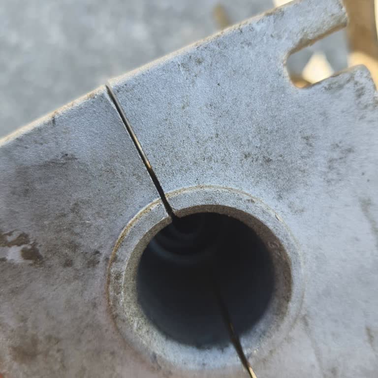 Özyurt İthalat Eisen Marka Benzinli Tırpan Sorunu