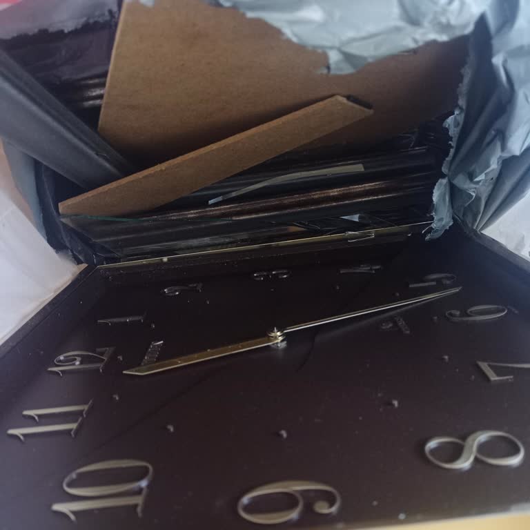 Yurtiçi Kargo Aile Hatırası Eşyam Kargoda Paramparça Geldi, Sorumluluk Alınmıyor!