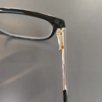 Morlin Bron Gözlükte Tekrarlayan Paslanma Sorunu Ve Değişim Talebi