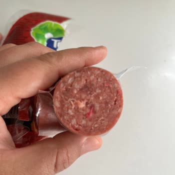 Torku Sucukta Şüpheli Parçacıklar Ve Müşteri Hizmetlerine Ulaşılamaması