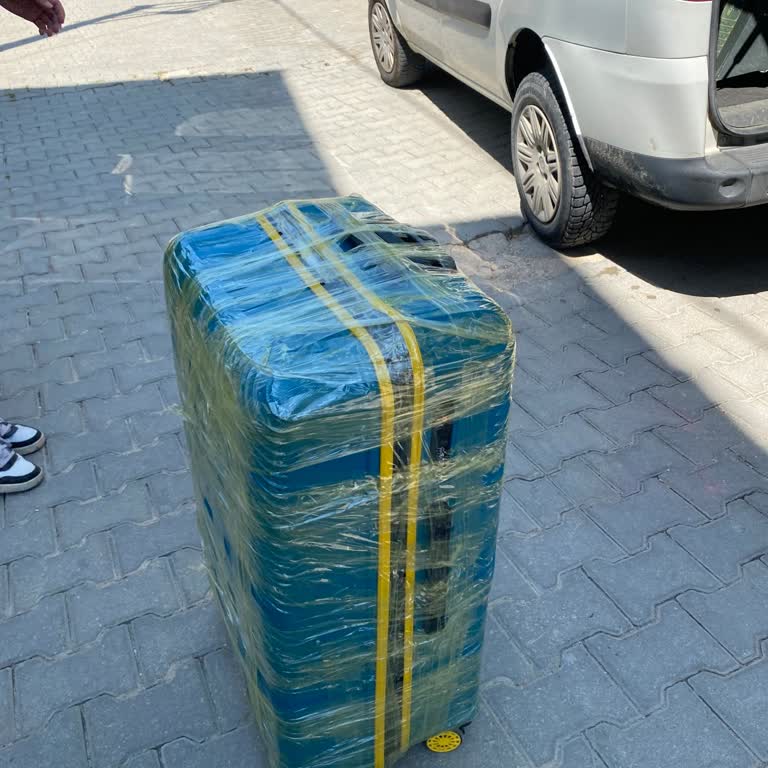 Kısa Sürede Hasar Gören Valiz Hakkında Şikayet