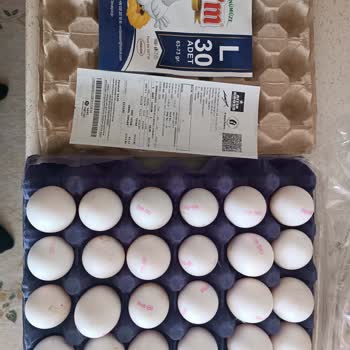 Large Yumurta Kolisinde Küçük Yumurtalar: Müşteri Aldatılıyor