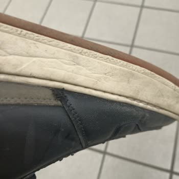 USPA Ayakkabıda Kısa Sürede Deformasyon Ve Yırtılma Yaşadım