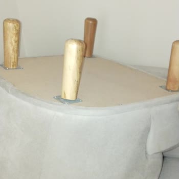 Aldığım Mobilya Hem Kusurlu Hem De İlgisiz Teslim Edildi