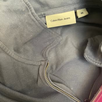 Deterjan Kullanımı Sonrası Tişörtlerde Beyaz Leke Sorunu