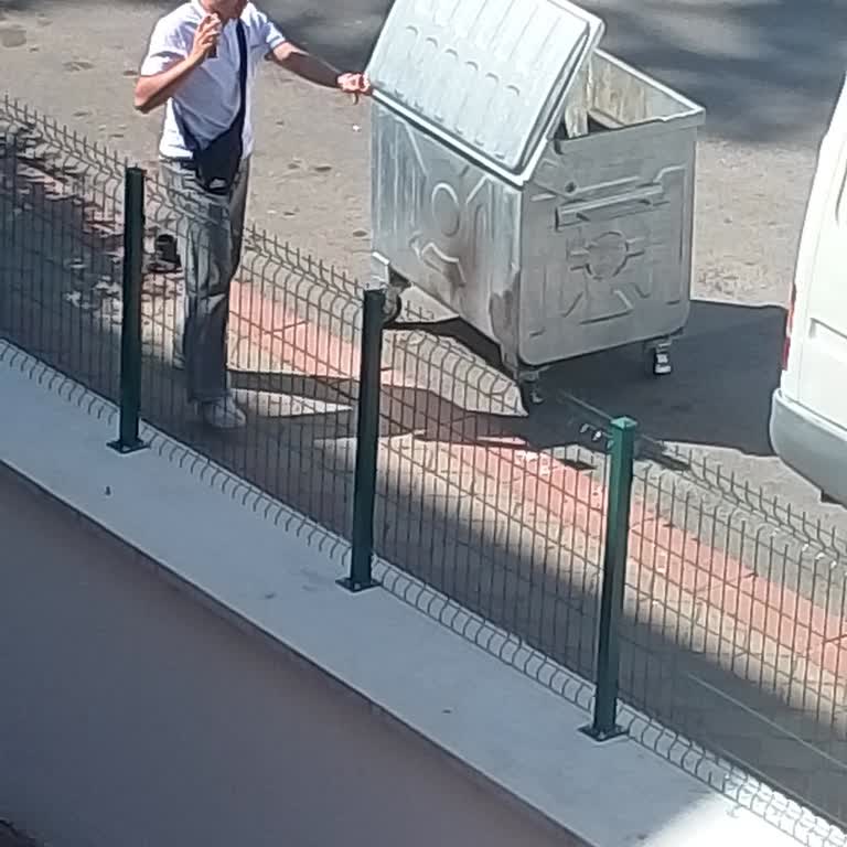 Gece Yarısı Çöp Toplama Gürültüsü Uyku Düzenimizi Bozuyor