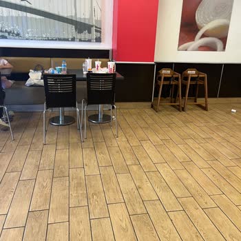 Ümraniye Şubesinde Temizlik Ve Personel Sorunu