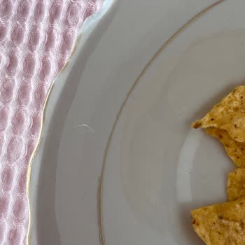 Doritos Dippas Paketinden Kıl Yumağı Çıkması Nedeniyle Yaşanan Hijyen Sorunu