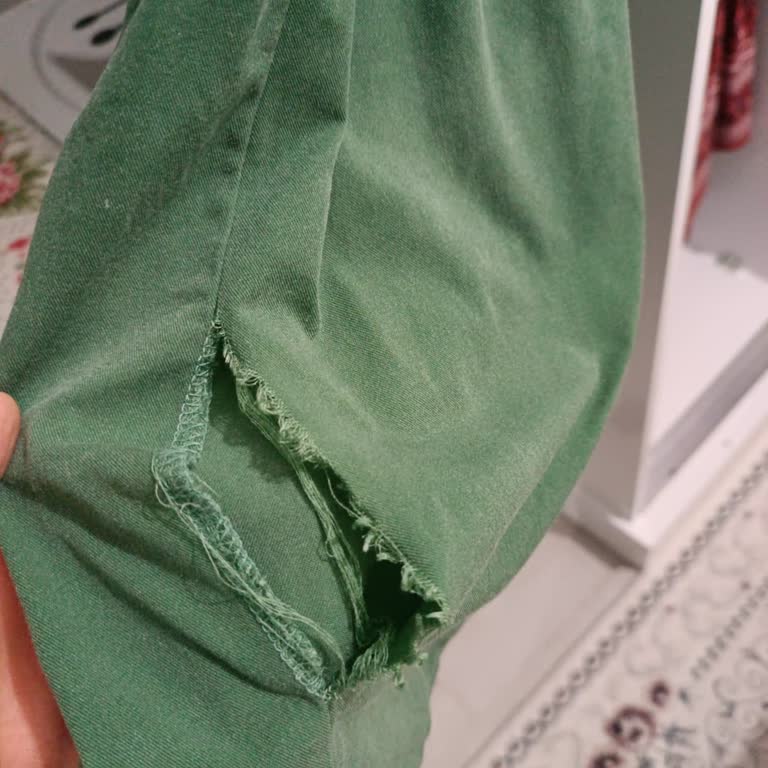 Allday Elbise İlk Yıkamada Dikiş Attı Mağaza Çözümde Oyaladı