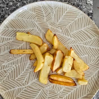 Domino's Pizza Pizza Siparişimde Eksik Ve Kalitesiz Ürünler Hayal Kırıklığı Yaşattı