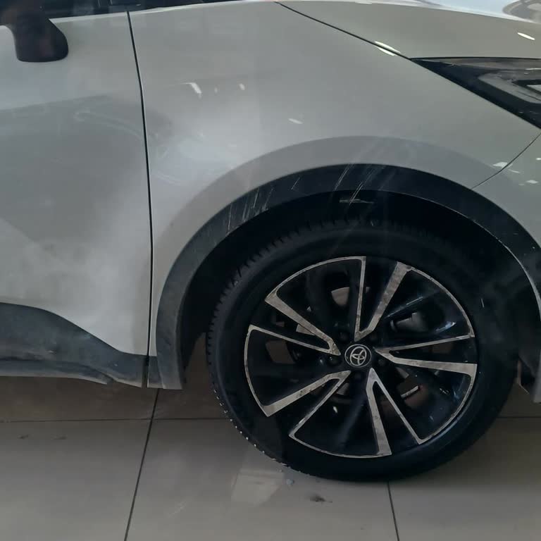 Sıfır Araçta Lastik Sorunu Ve İlgisiz Müşteri Hizmetleri