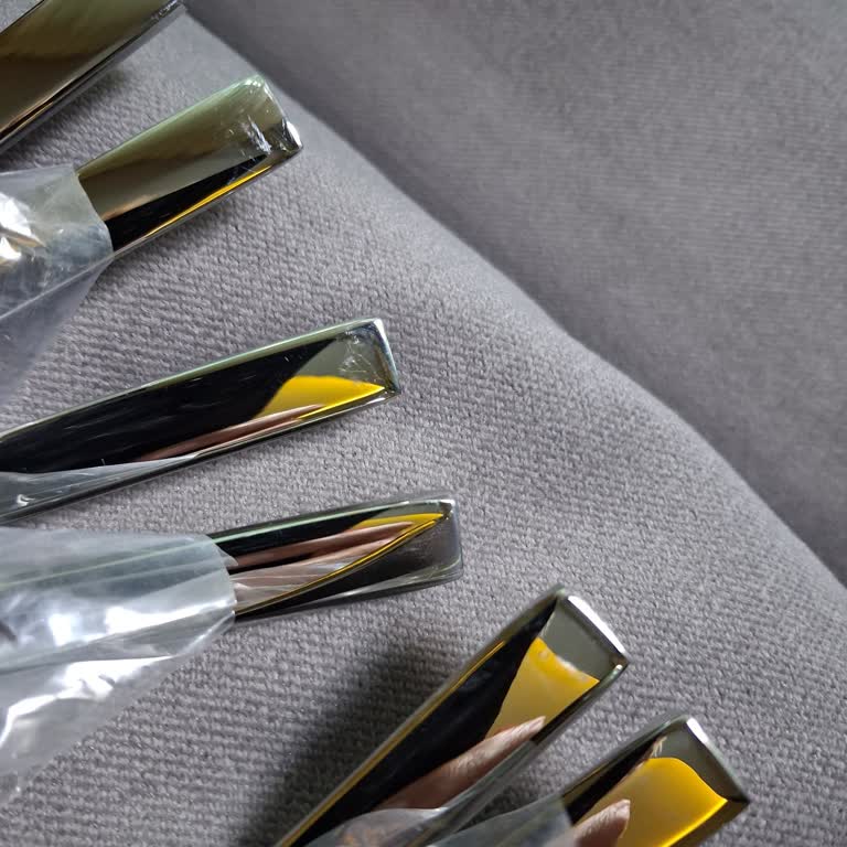 Kaşık Takımında Pas Ve Çizik, Değişim Sürecinde Sorun Yaşadım