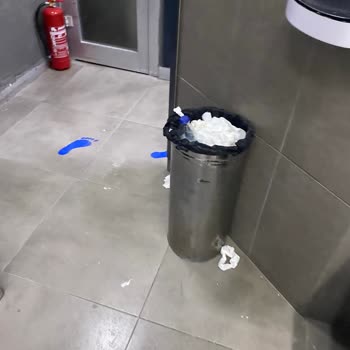 İDO Yalova Terminalindeki Yüksek Tuvalet Ücreti Ve Temizlik Sorunu