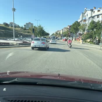 Kuryenizin Tehlikeli Manevrası Sonucu Çocuğum Yaralandı