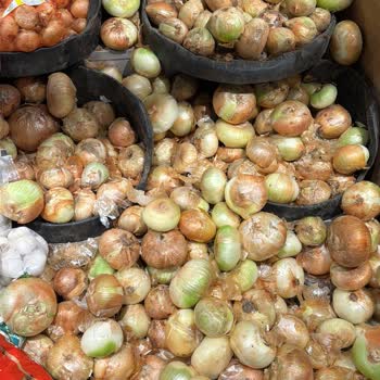 Carrefour SA Gurme Marketindeki Soğanların Kalitesizliği Ve Hijyen Sorunu