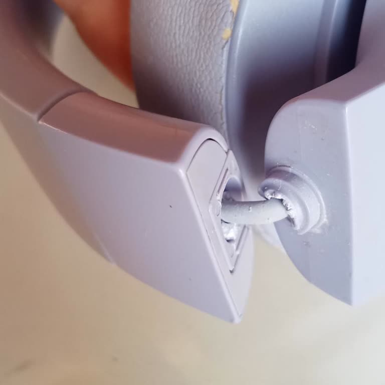 JBL Kulaklığımın Kırılan Bağlantı Noktası İçin Yedek Parça Bulamıyorum