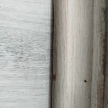 Garanti Verilen Parkeler Kısa Sürede Sorunlu Çıktı, Firma İlgilenmiyor